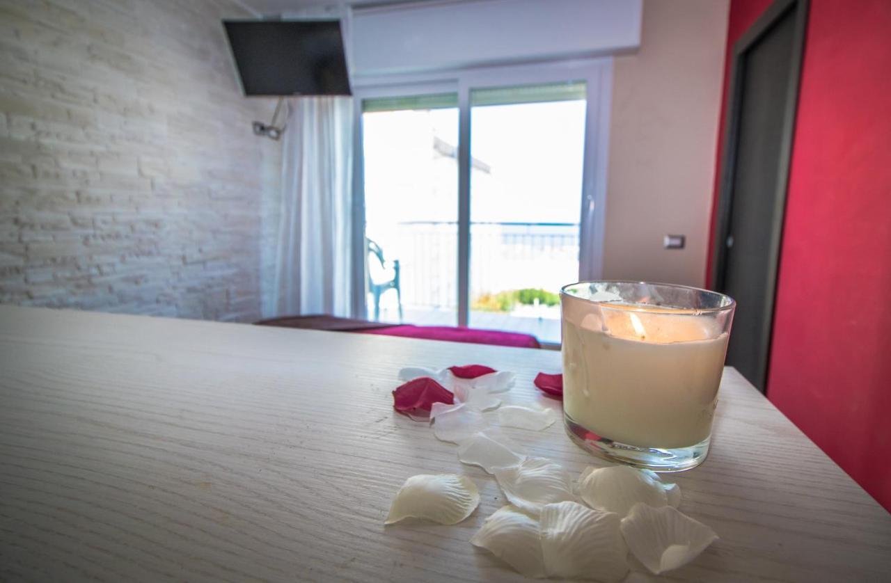 Hotel London Cattolica Eksteriør bilde