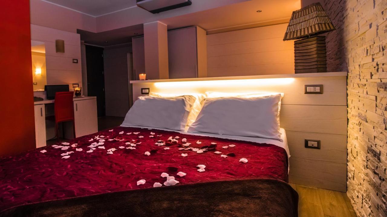 Hotel London Cattolica Eksteriør bilde