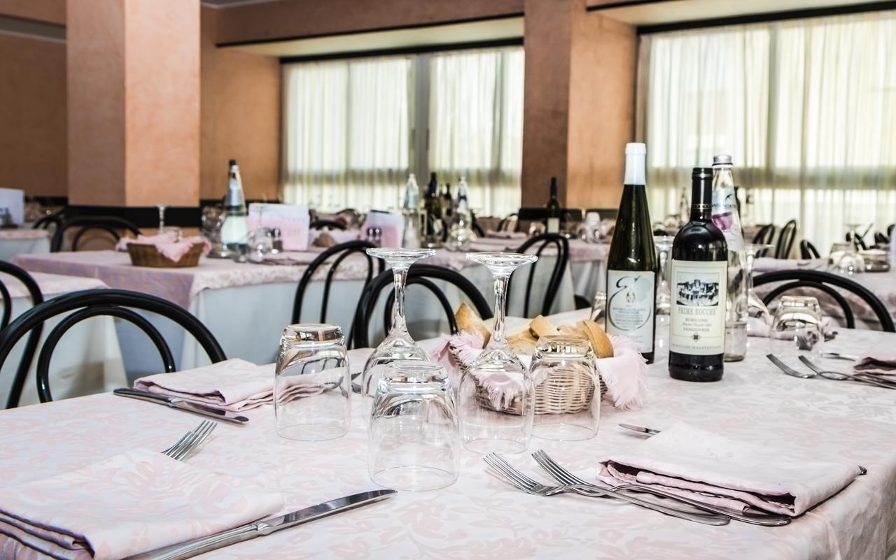 Hotel London Cattolica Eksteriør bilde