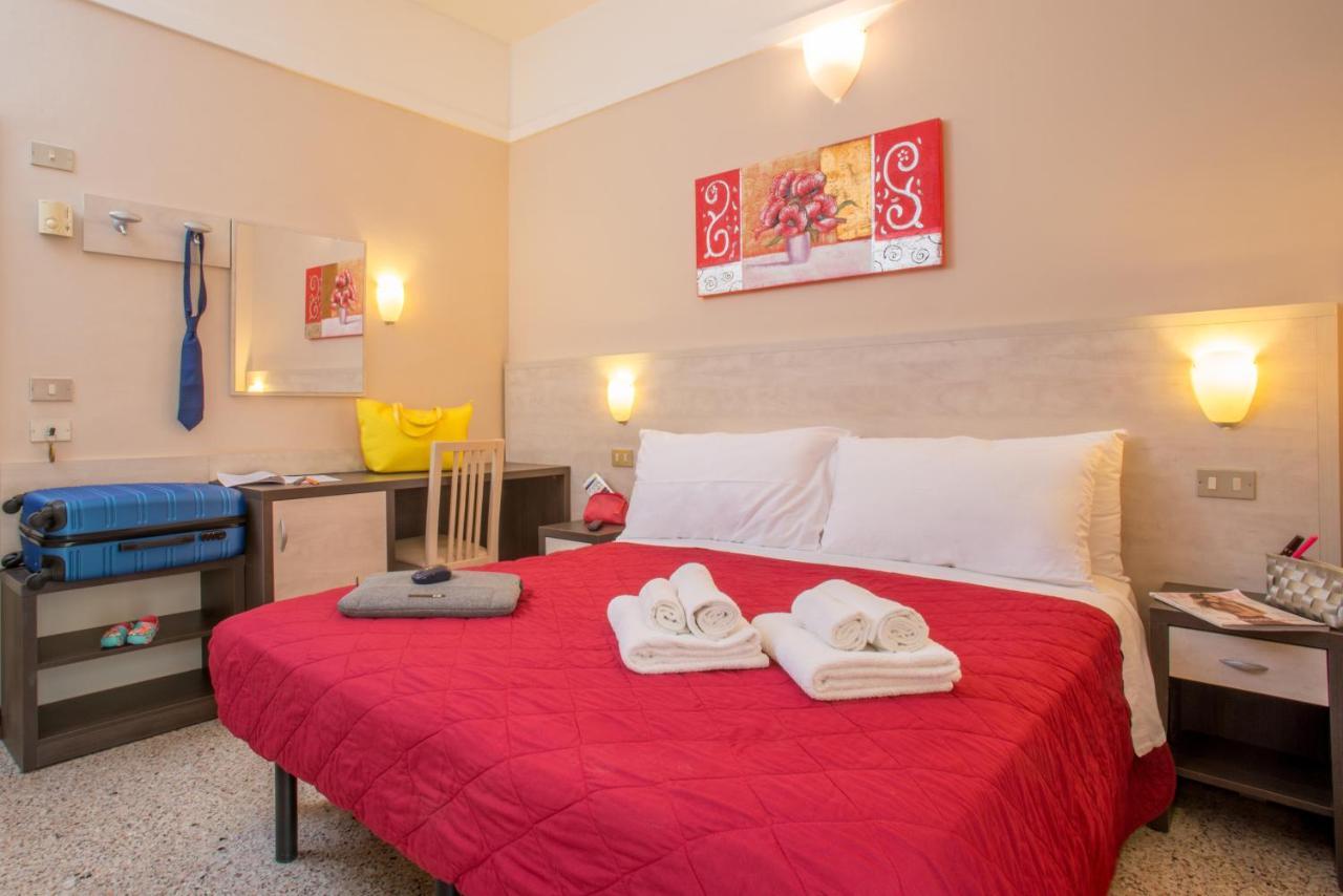 Hotel London Cattolica Eksteriør bilde